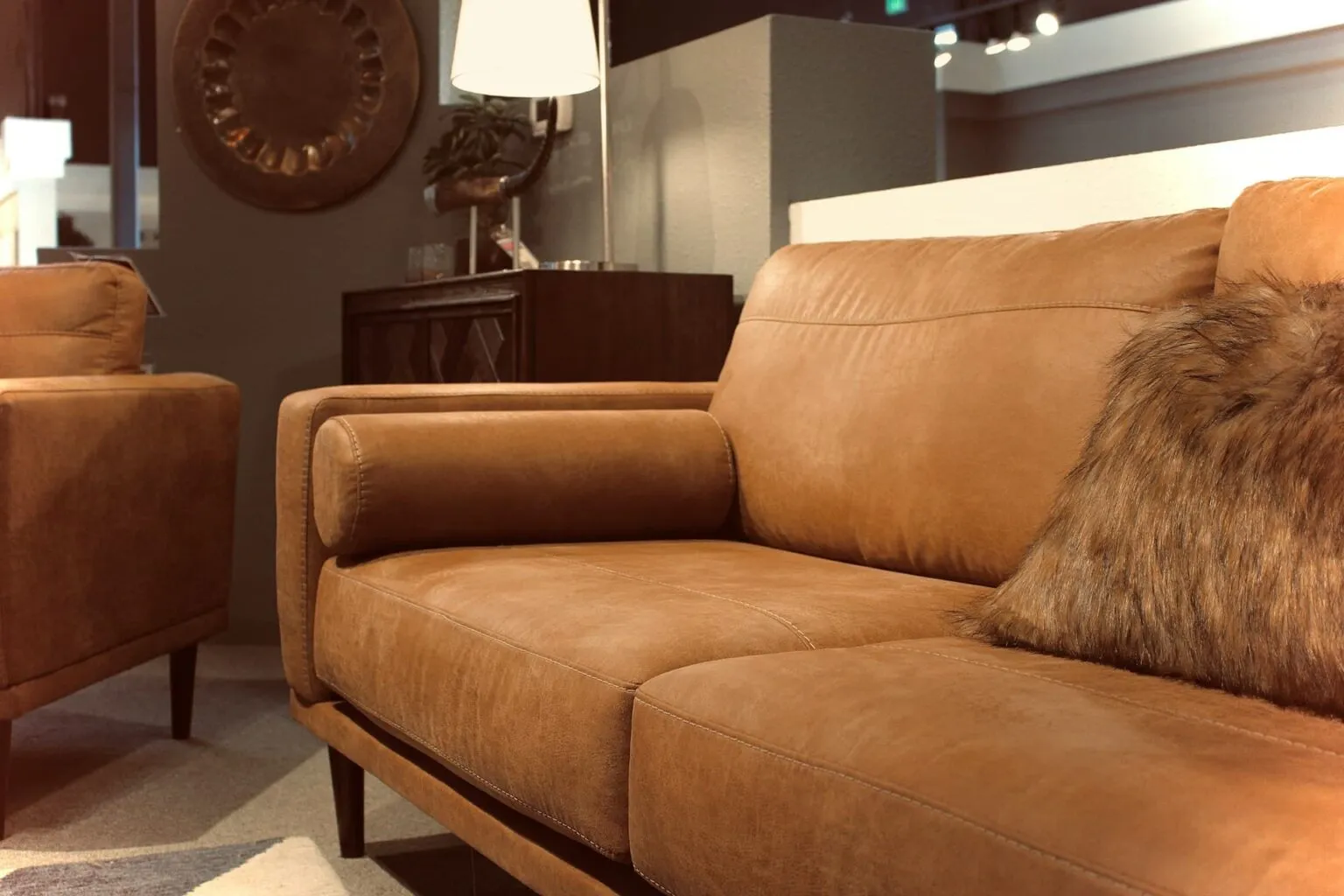 Blockchain Traceability for Furniture: 5 benefits and applications